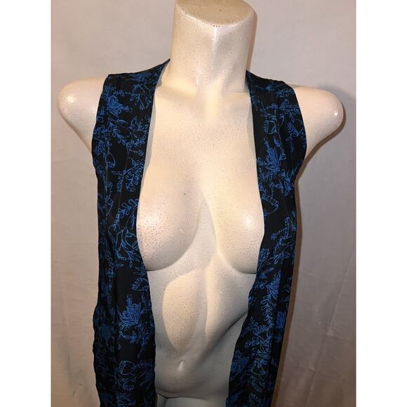 LULAROE Top Women's Size XS Joy Cover Up Blue Black Printed Poly Vest Duster - Picture 2 of 6